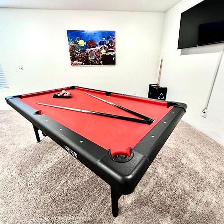 Spacious House, 5 Bedrooms, Sleeps 12, Near Las Vegas Strip And Airport Exterior photo